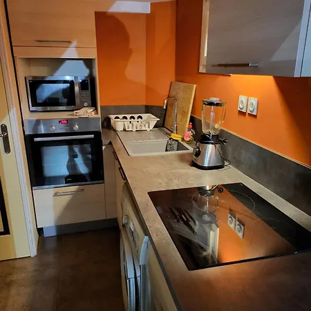 D'hotes Les Angles 30133 Possibilite Jacuzzi Les Angles (Gard)