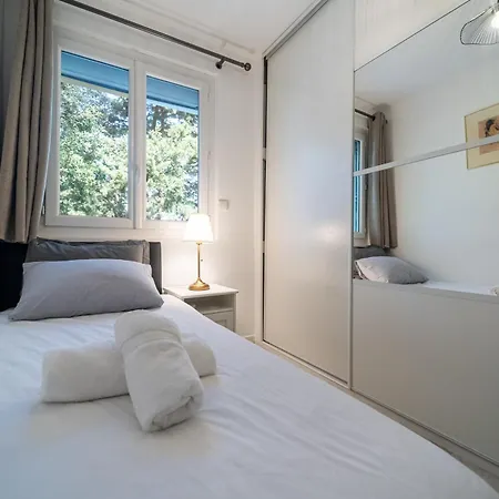 D'hotes Les Angles 30133 Possibilite Jacuzzi *