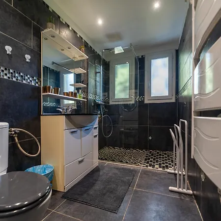 Apartmán D'hotes Les Angles 30133 Possibilite Jacuzzi Les Angles (Gard)