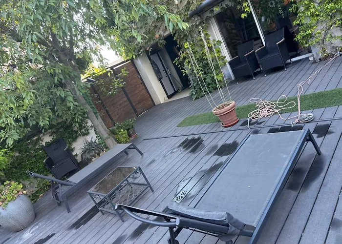 D'hotes Les Angles 30133 Possibilite Jacuzzi * Les Angles (Gard)